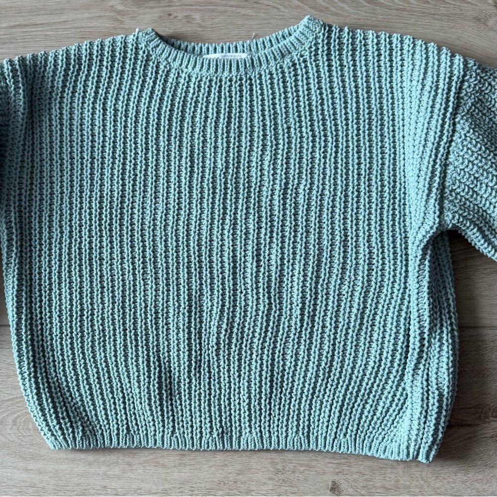 H&M Ribbed Crew Neck Sweater - Picture 2 of 8